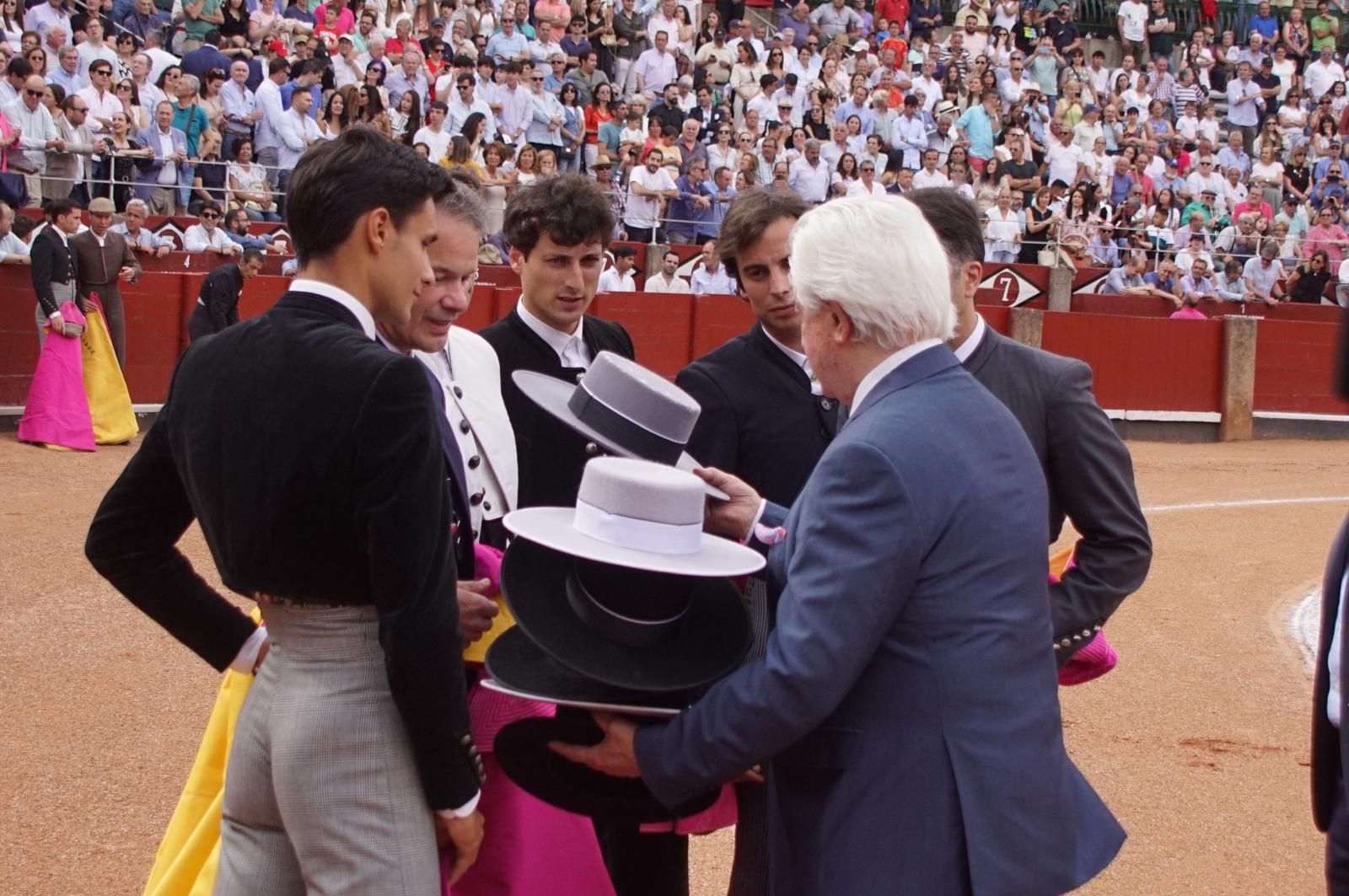 whatsapp-image-2025-06-12-at-21-25-58-5