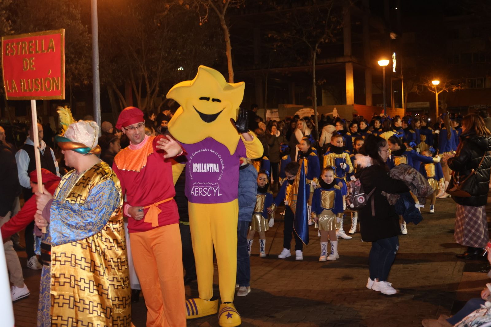Pasacalles navideño en el barrio de El Zurguén
