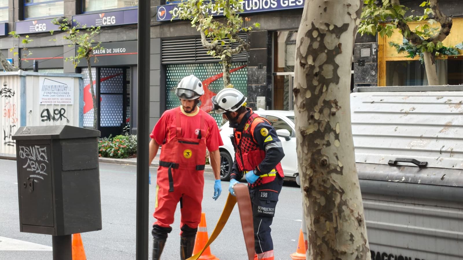 Intervención de los bomberos en Torres Villarroel