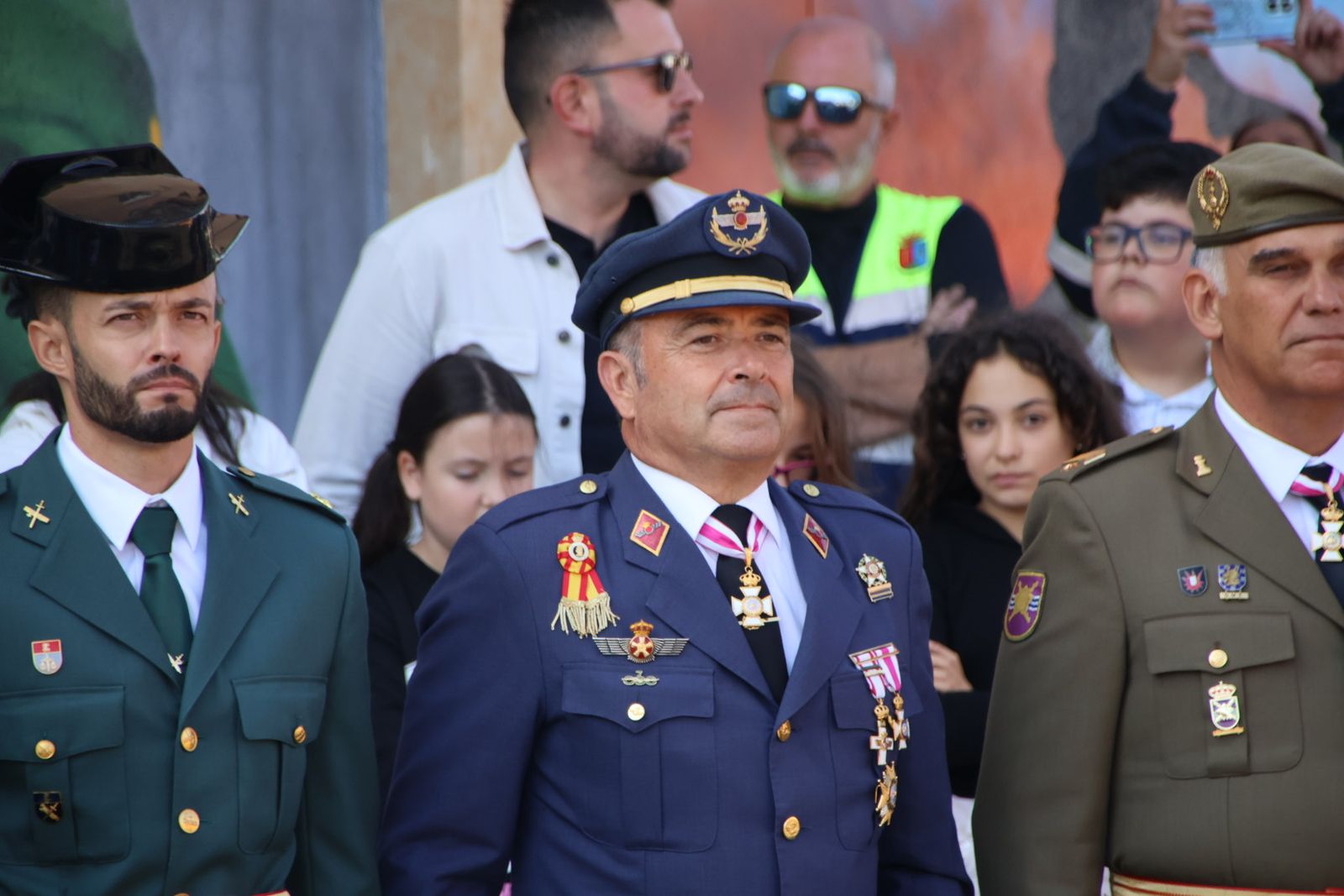 Inauguración glorieta a la Guardia Civil en Villares de la Reina