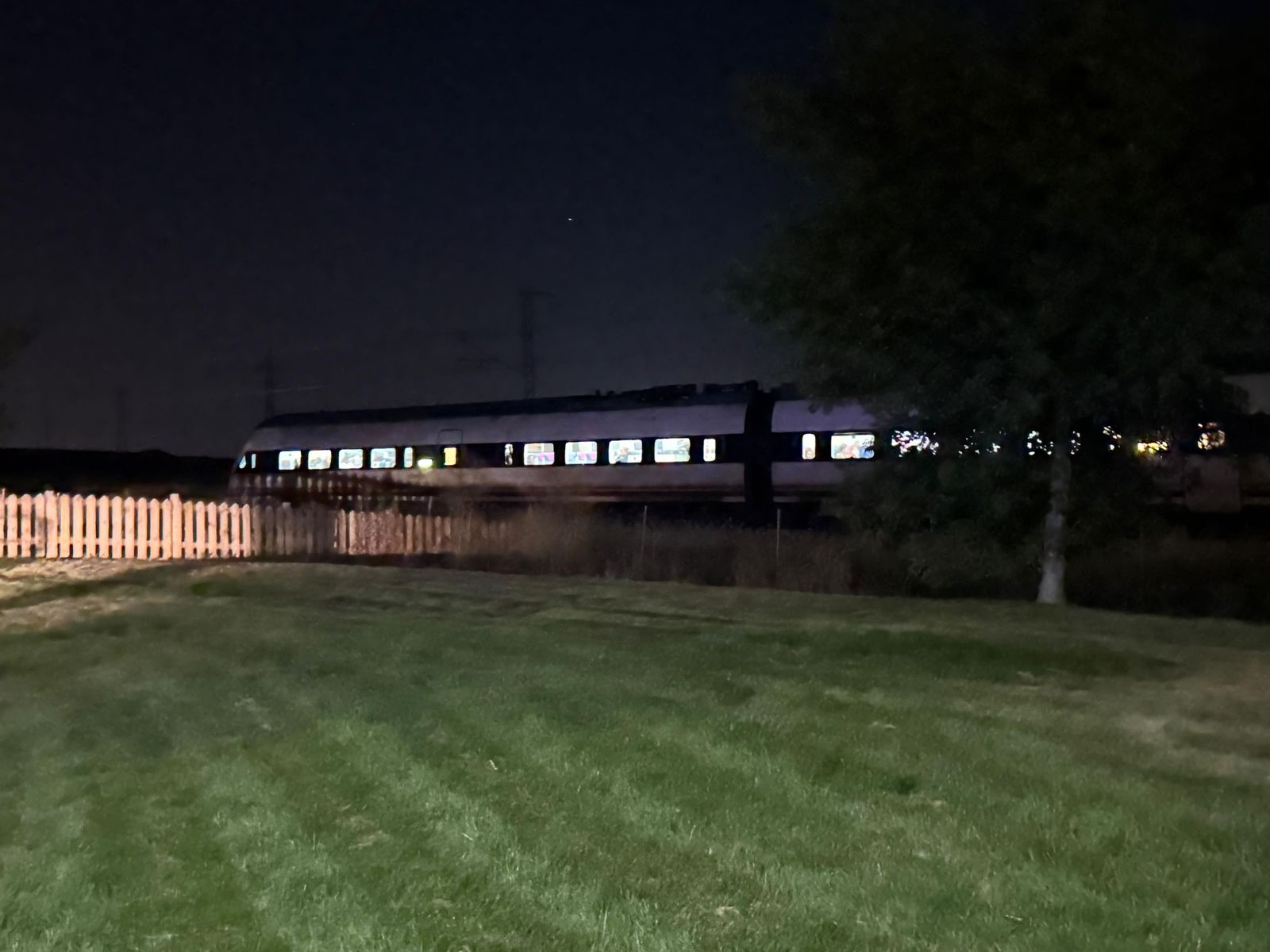 Paralizado en Moriscos el tren Madrid-Salamanca por un incidente en la vía