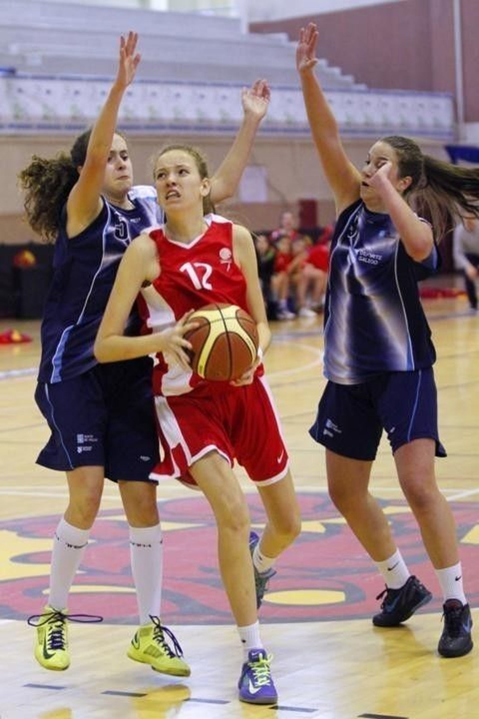 La selección cadete femenina de Castilla y León peleará por el bronce La selección cadete femenina de Castilla y León peleará por el bronce
