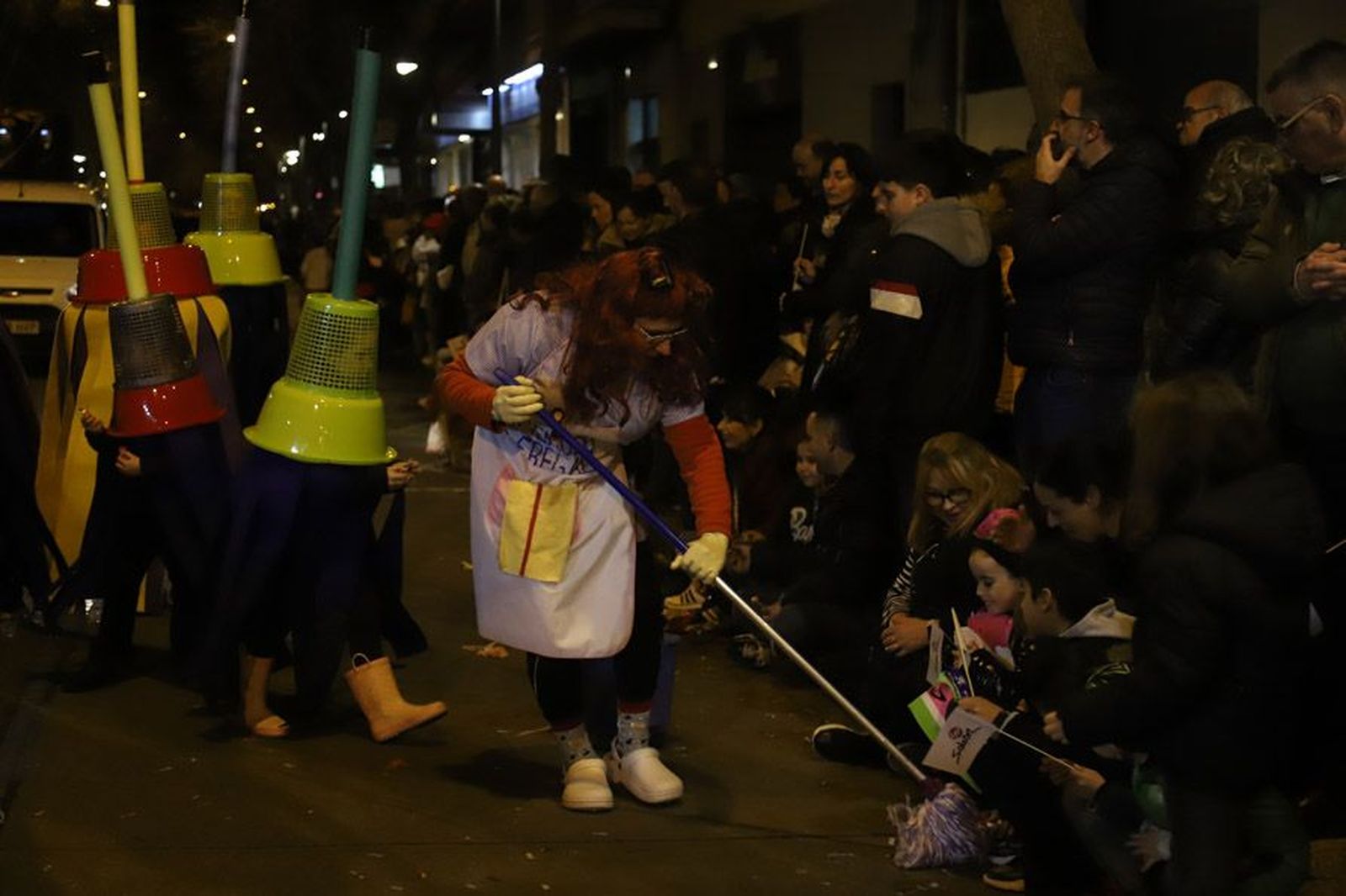 Los mejores disfraces dan color a la ciudad con el segundo desfile de Carnaval (225)