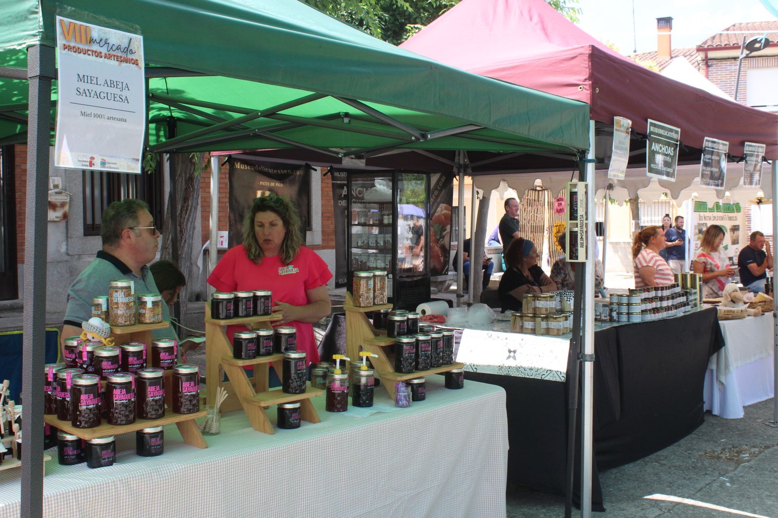 Mercado productos artesanales Rollán