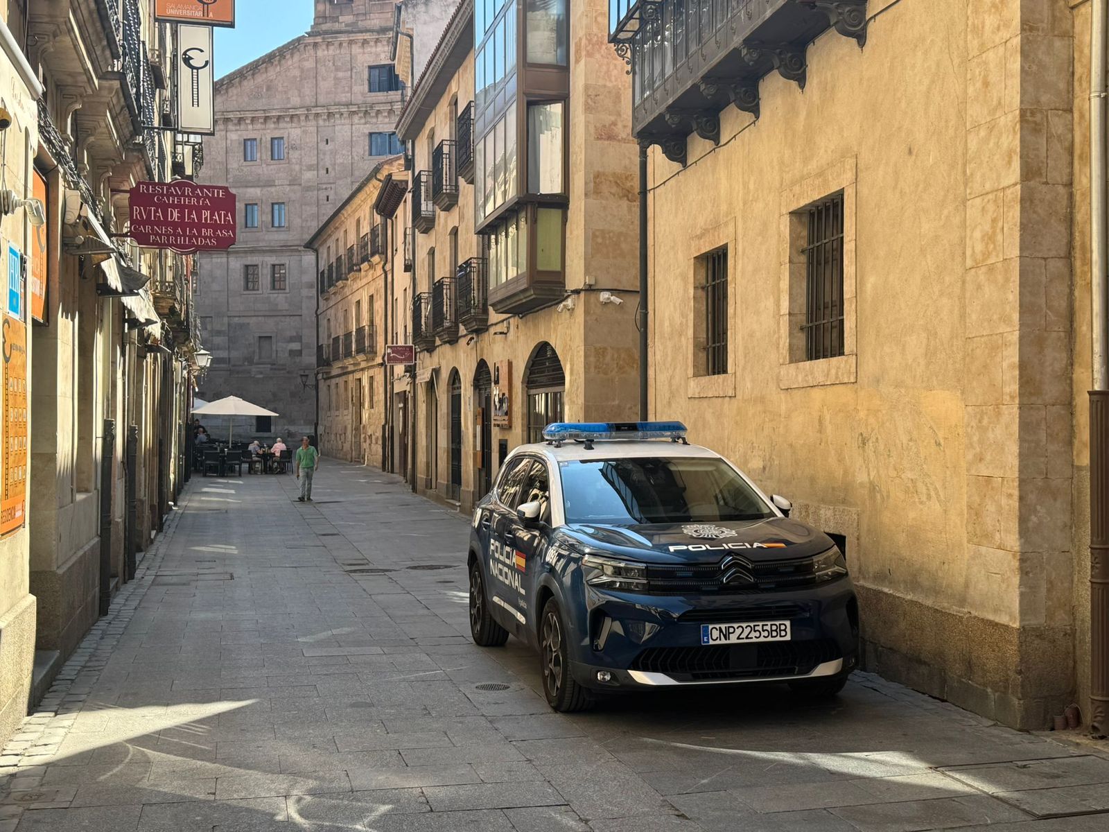 Un turista fallece en extrañas circunstancias en pleno centro de Salamanca