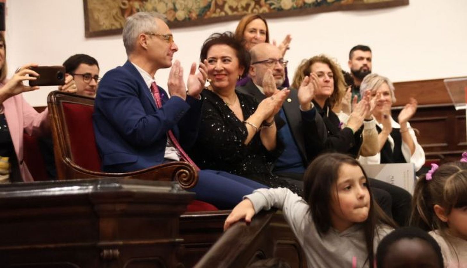 Rozalen visita la universidad de Salamanca 