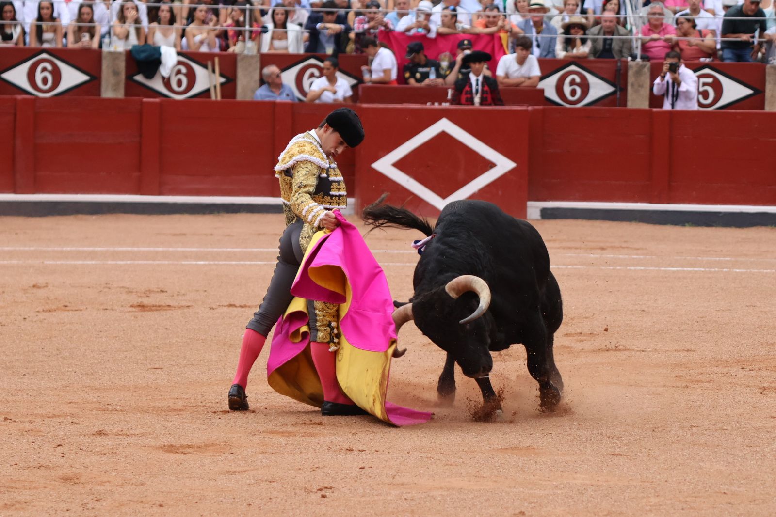 Ismael Martín, Marco Pérez y el aclamado regreso de Morante de la Puebla: su paso por La Glorieta en imágenes