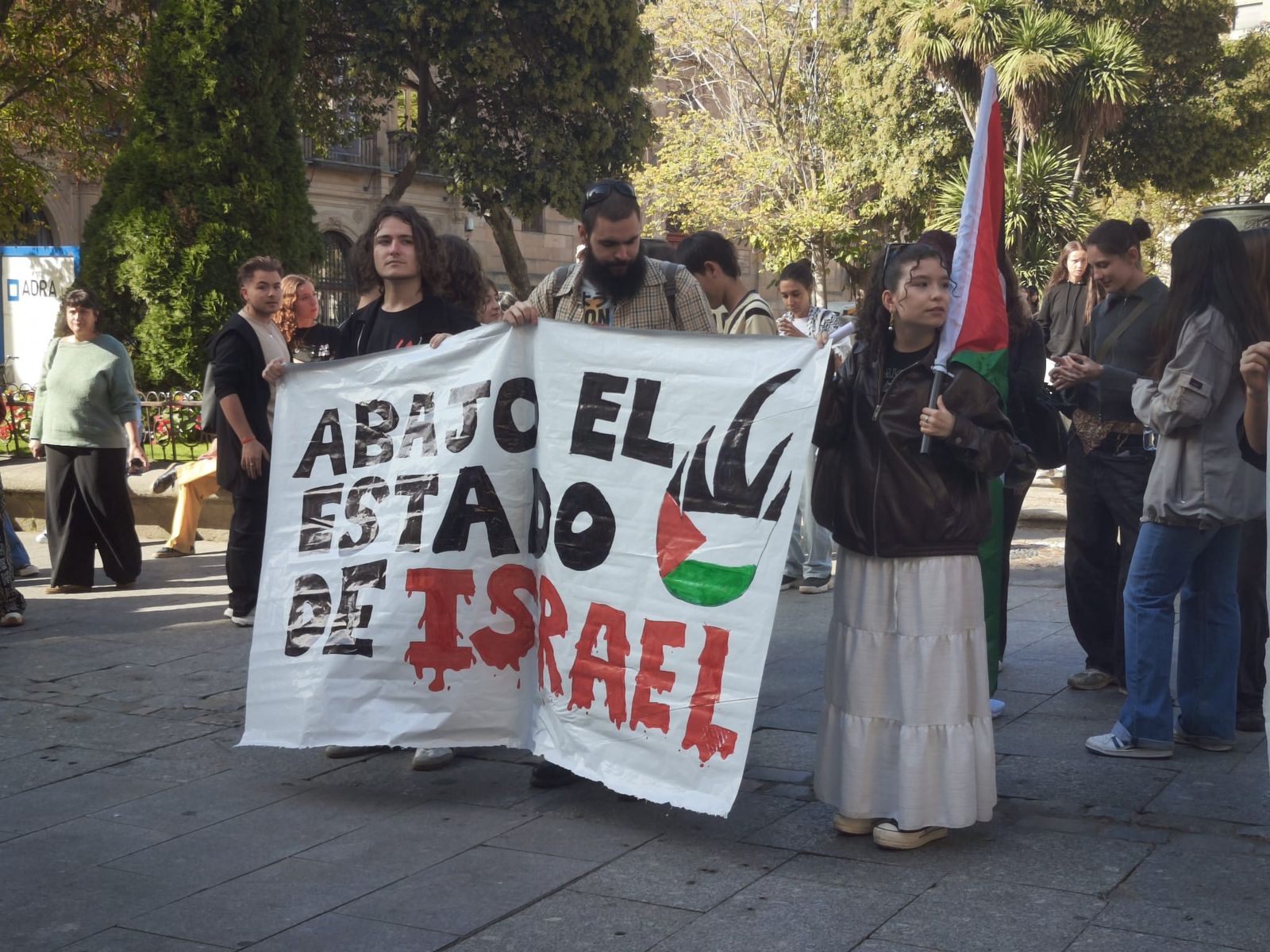 Los estudiantes de Salamanca recorren Salamanca alzando la voz por Palestina