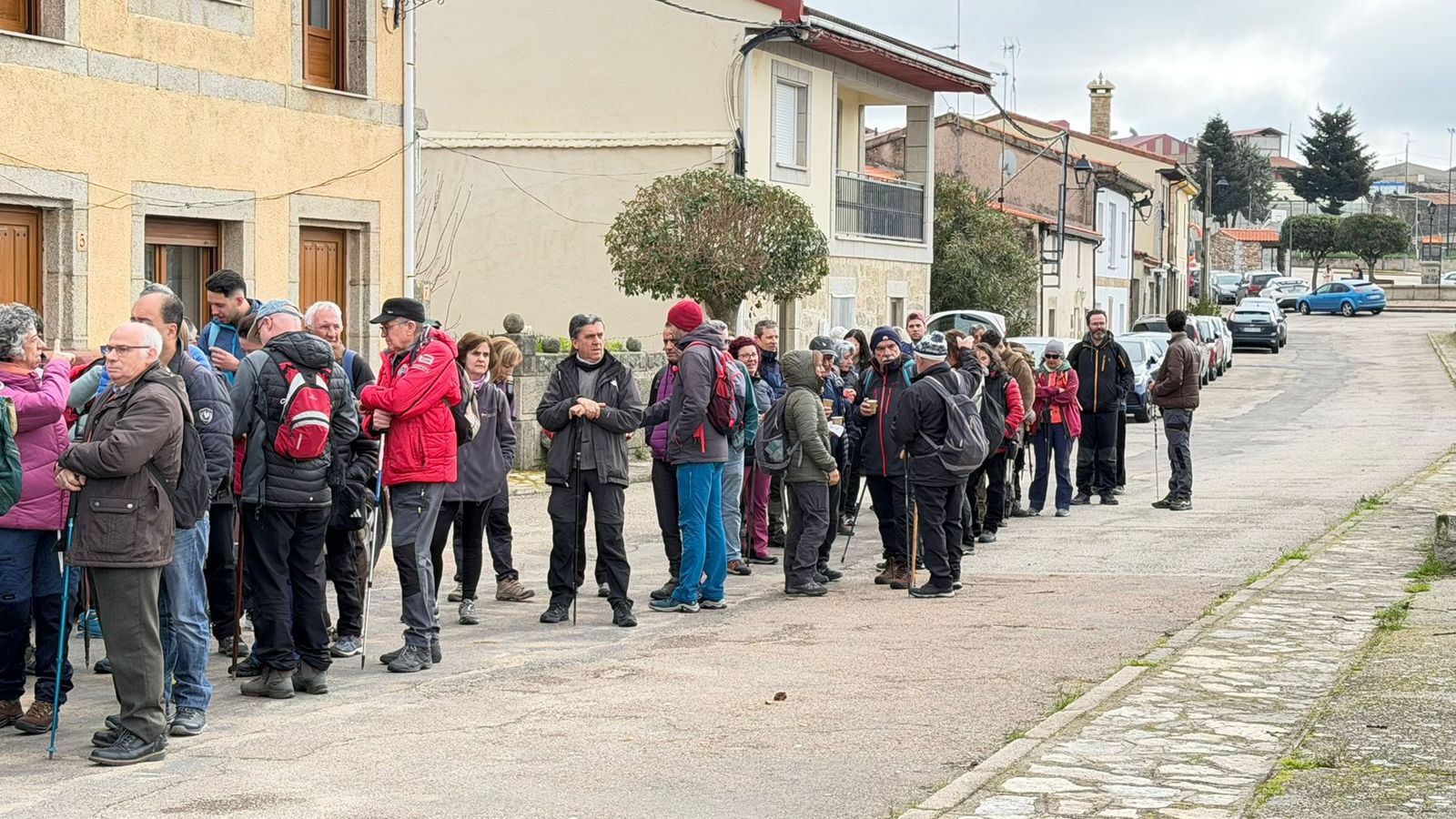 Marcha senderista en Vilvestre