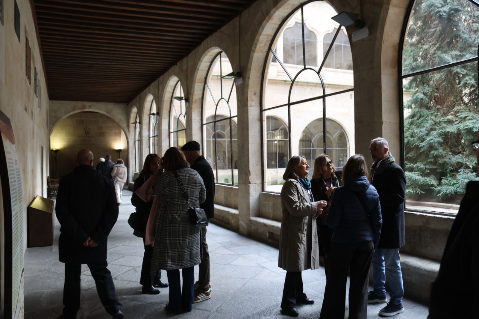 Alumni celebra el acto académico de bienveida de antiguos alumnos de la USAL