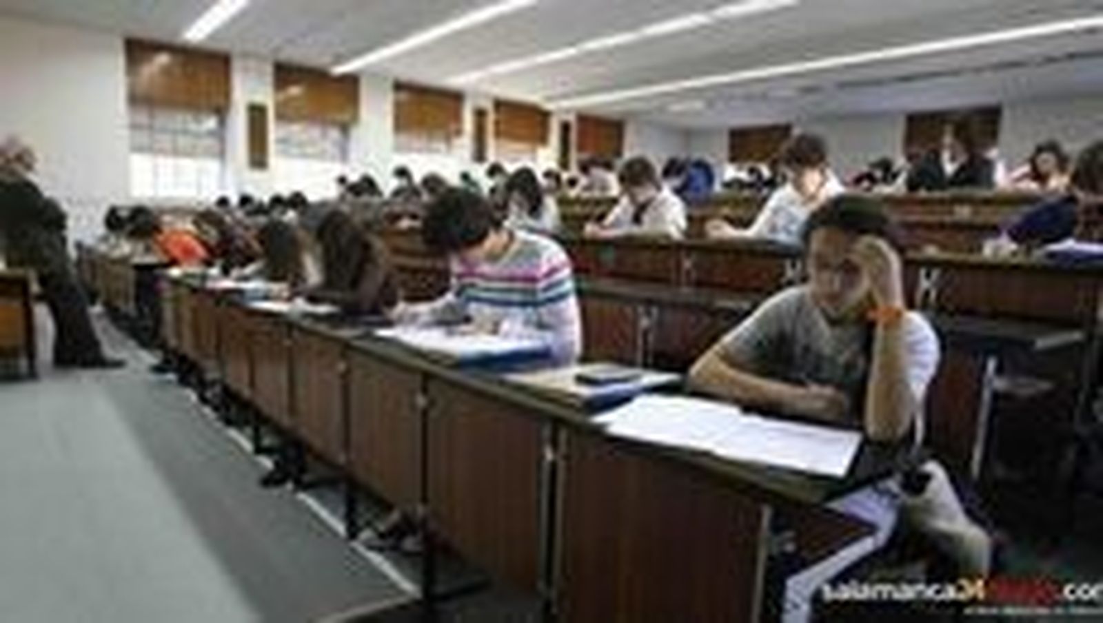 Guía para que los universitarios encuentren empleo en diez pasos