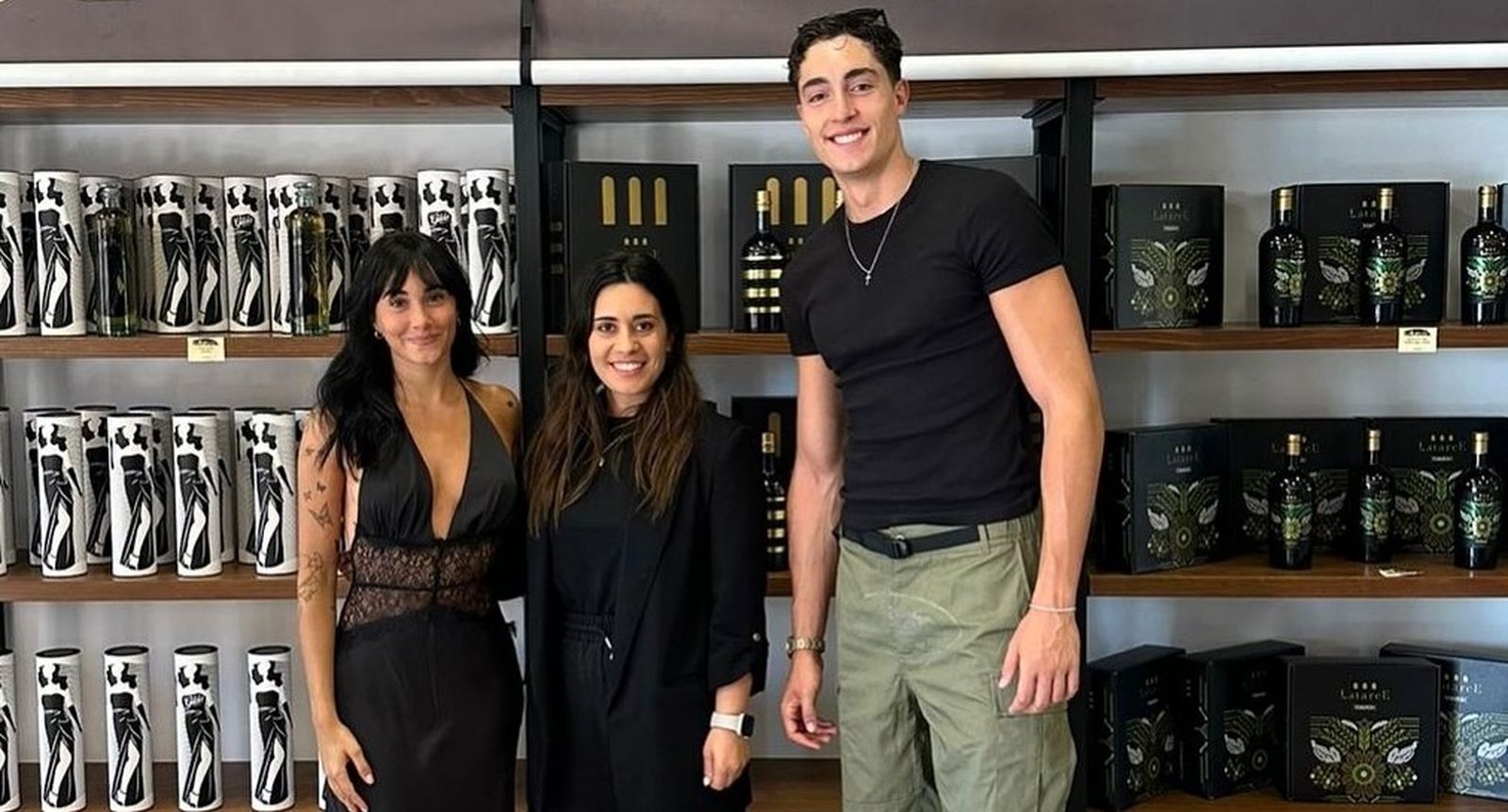 Aitana y Plex pasean su amor por Zamora
