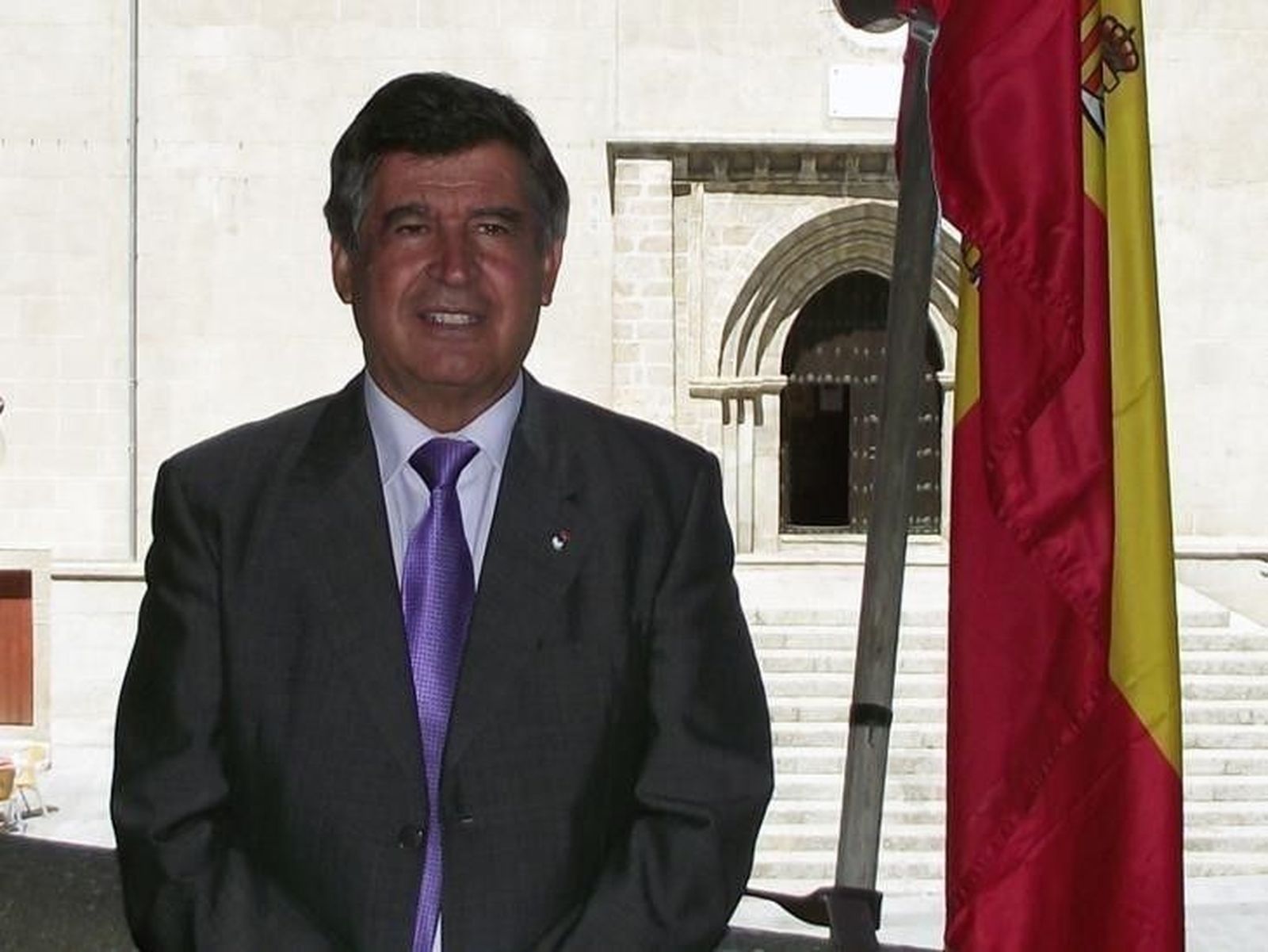 Alejo Riñones: El Hospital Virgen del Castañar no se cierra