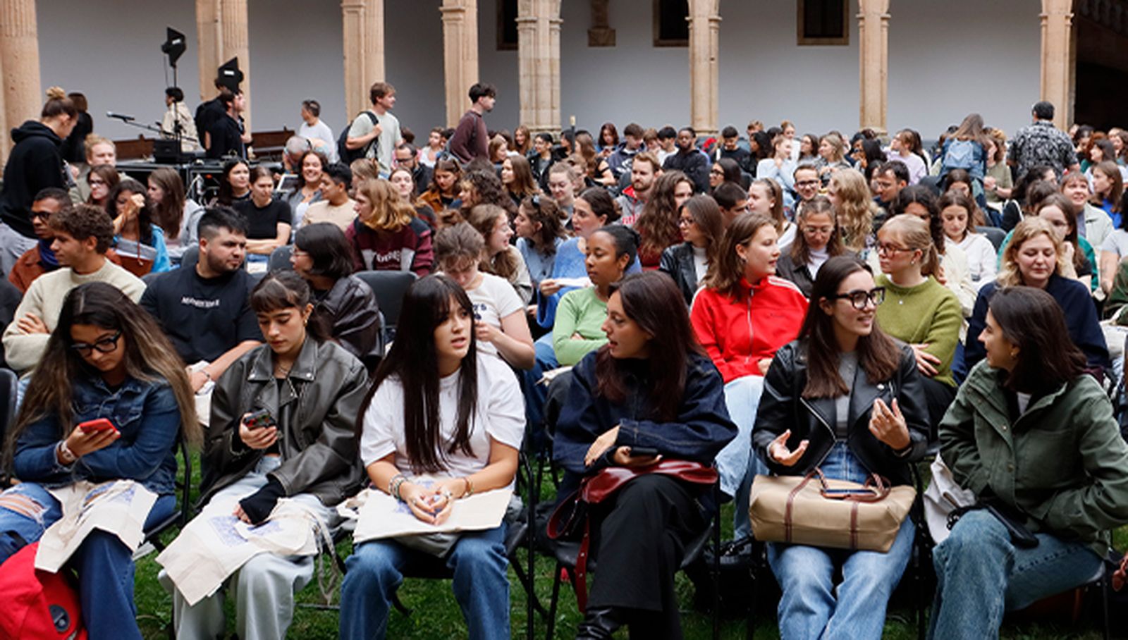 La Universidad de Salamanca matricula más de 6.000 estudiantes internacionales, un 20% del alumnado en el nuevo curso