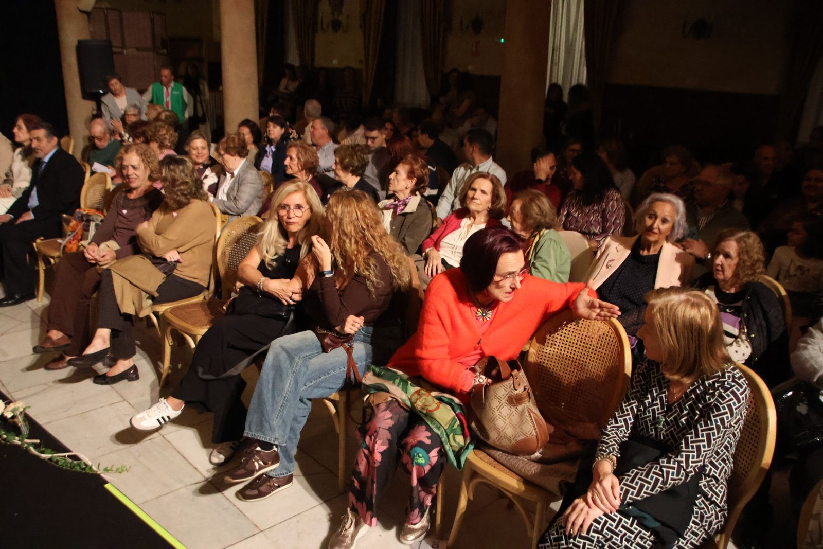 La Asociación Española contra el Cáncer en Salamanca organiza "Desfilamos contra el cáncer"