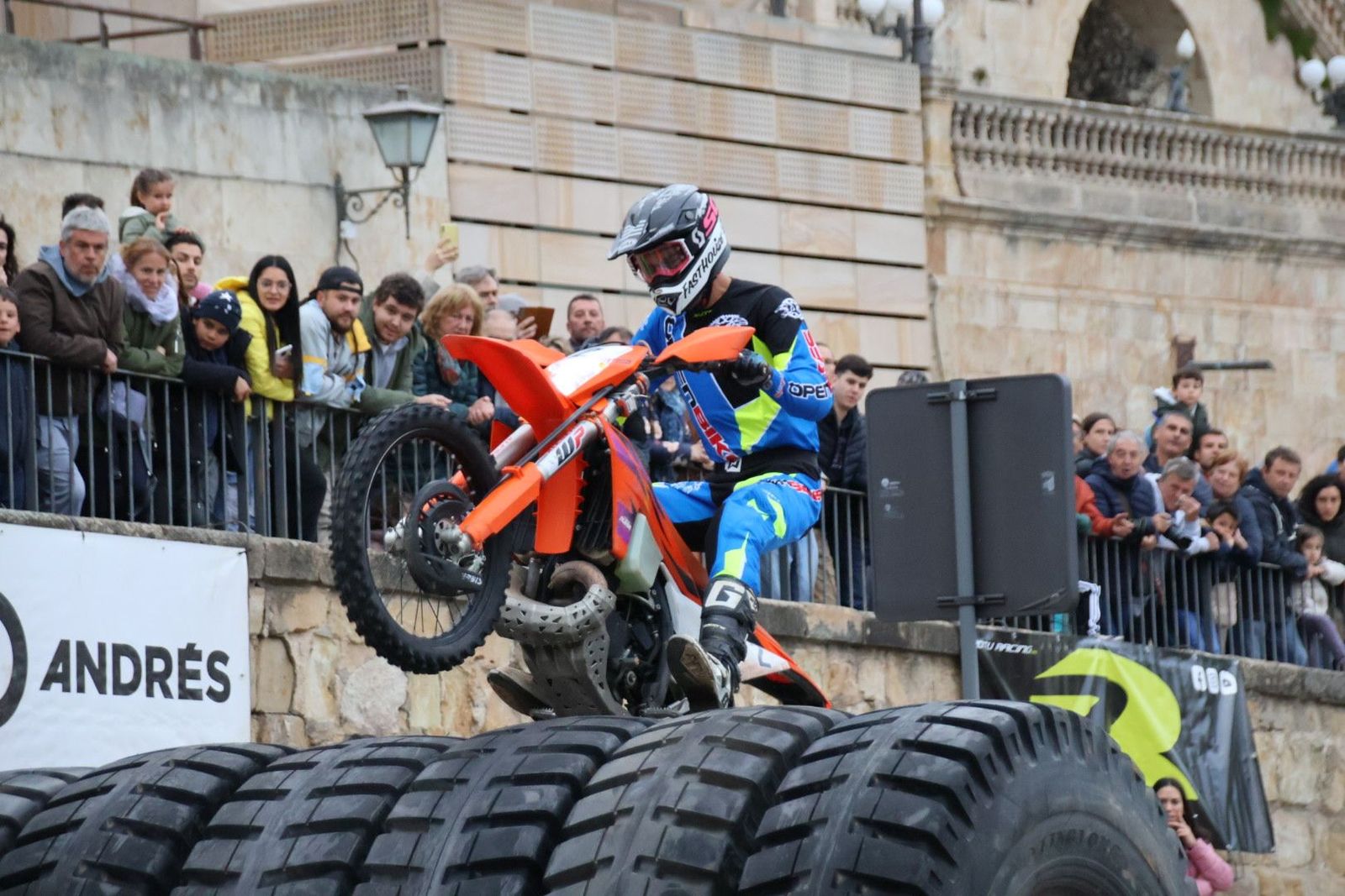 20240503192130-img-3211