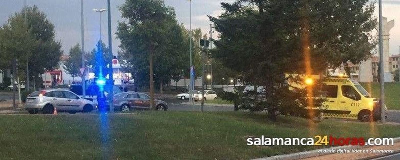 Herida una mujer al caer a una fosa del cementerio San Carlos Borromeo