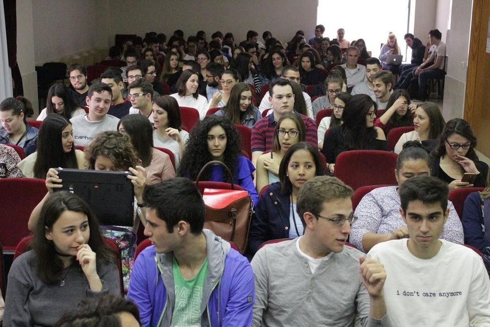 Seminario de prevención y seguridad en las redes