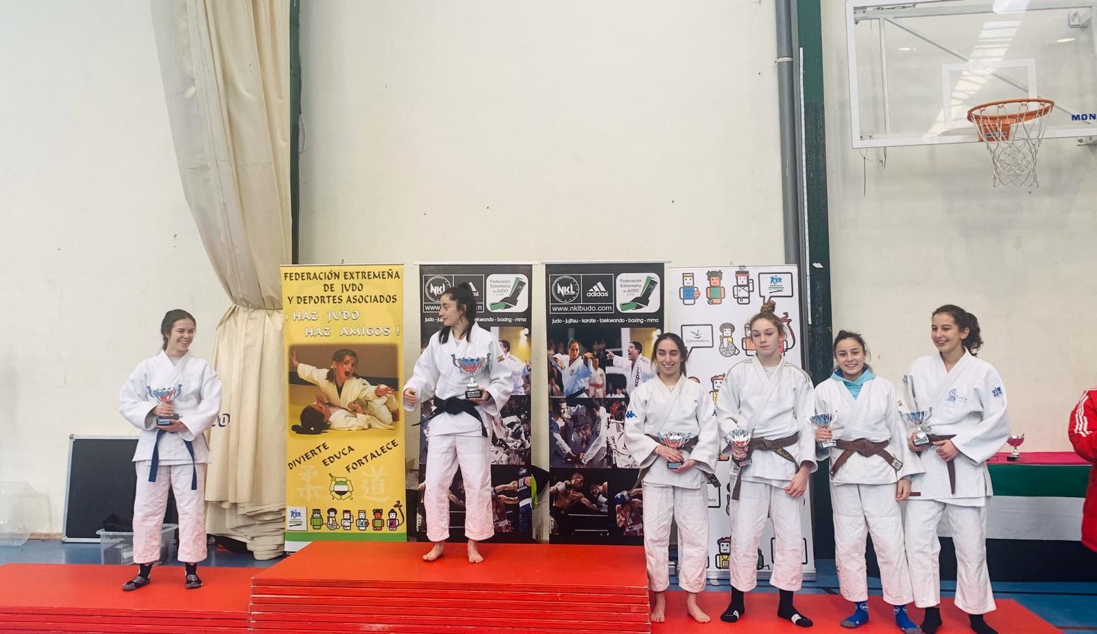 Carla en el podium cto. autonomico de extremadura 2020 Carla en el podium cto. autonomico de extremadura 2020