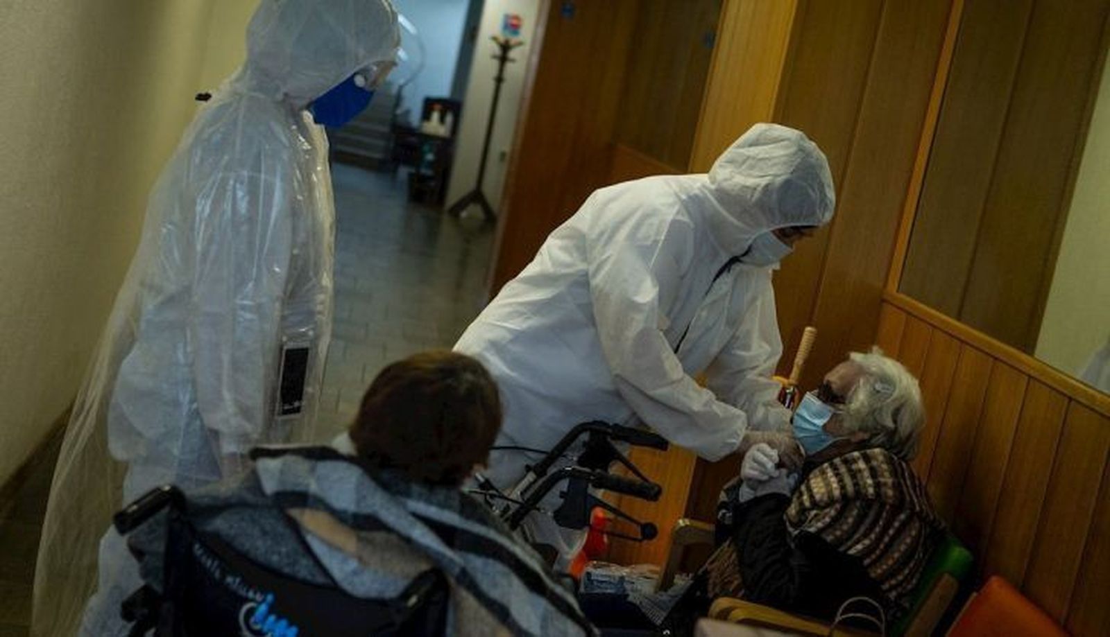Atención sanitaria en una residencia durante la primera ola de la pandemia