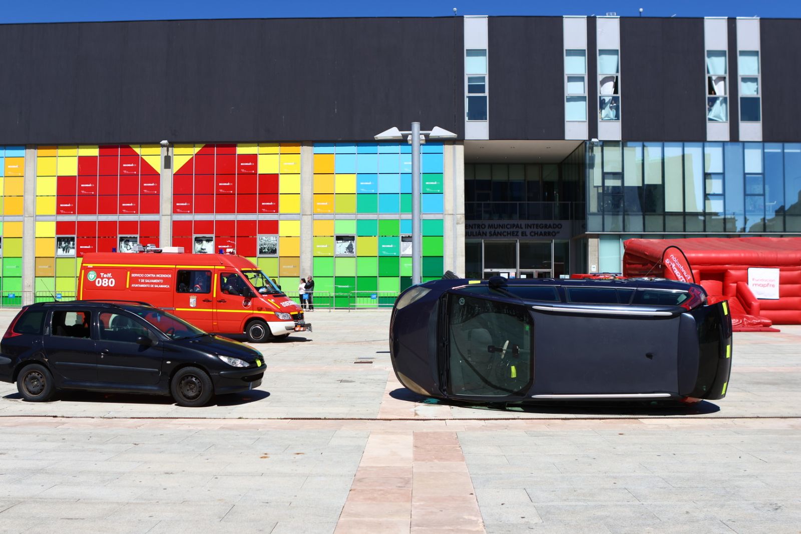 Simulacro de accidente de tráfico en la Plaza de La Concordia