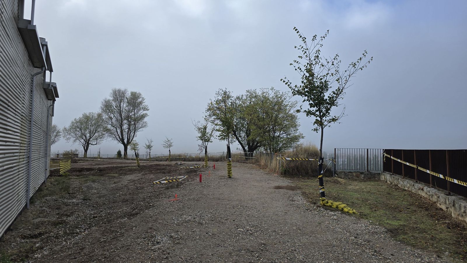 El alcalde de Salamanca, Carlos García Carbayo, informa de los hallazgos y las actuaciones que se están realizando en el Cerro de San Vicente
