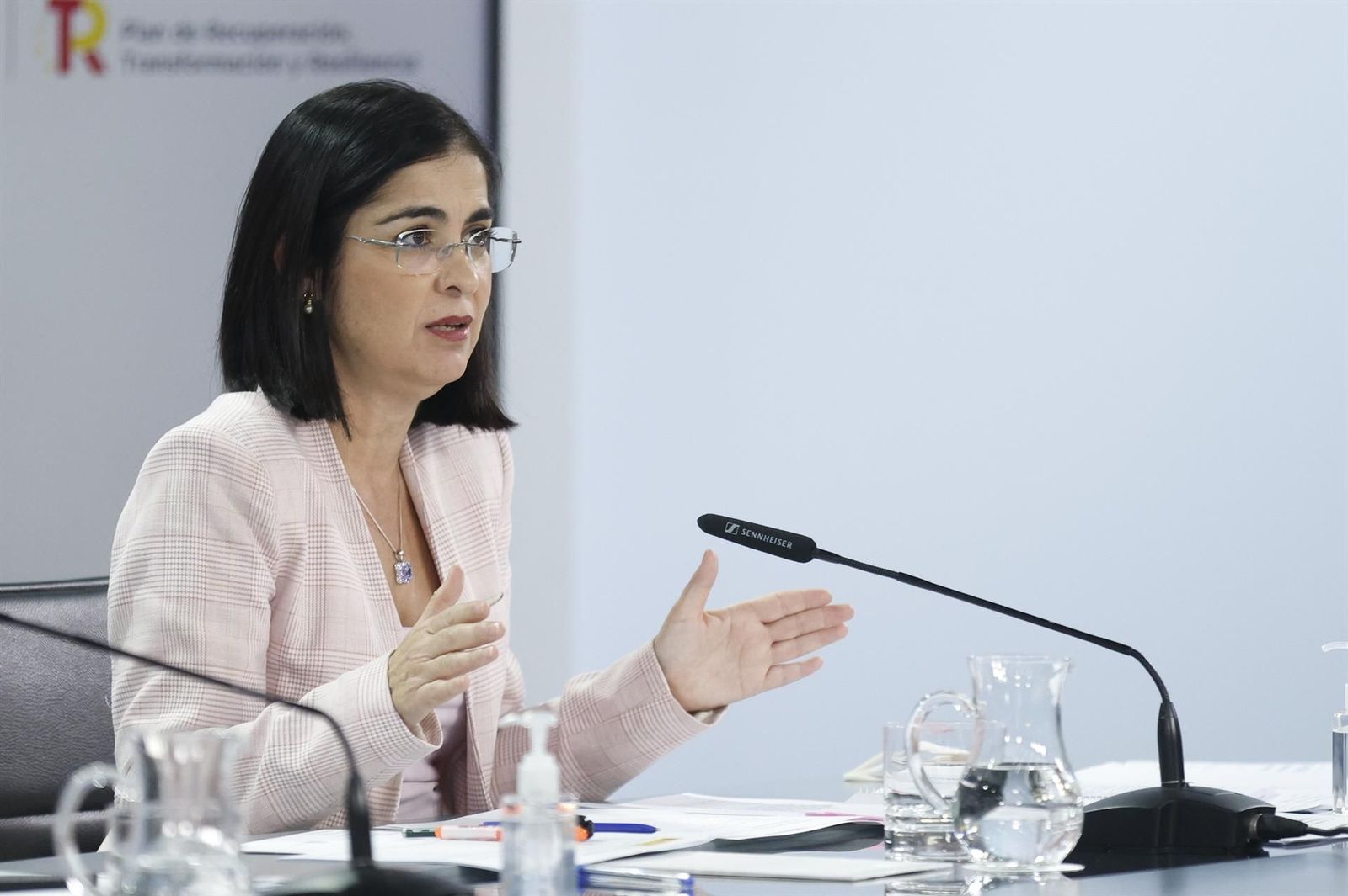 La ministra de Sanidad, Carolina Darias, en una rueda de prensa posterior al Consejo de Ministros. EP