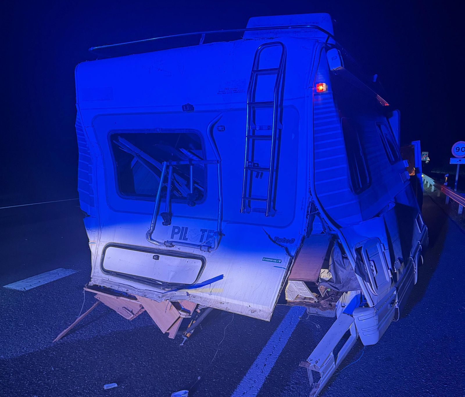 Estado de la autocaravana accidentada