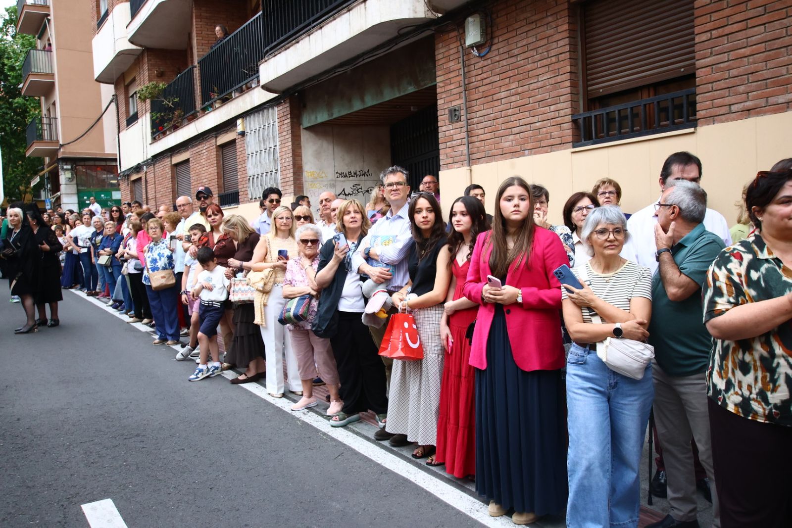 Procesión con motivo de la festividad de María Auxiliadora