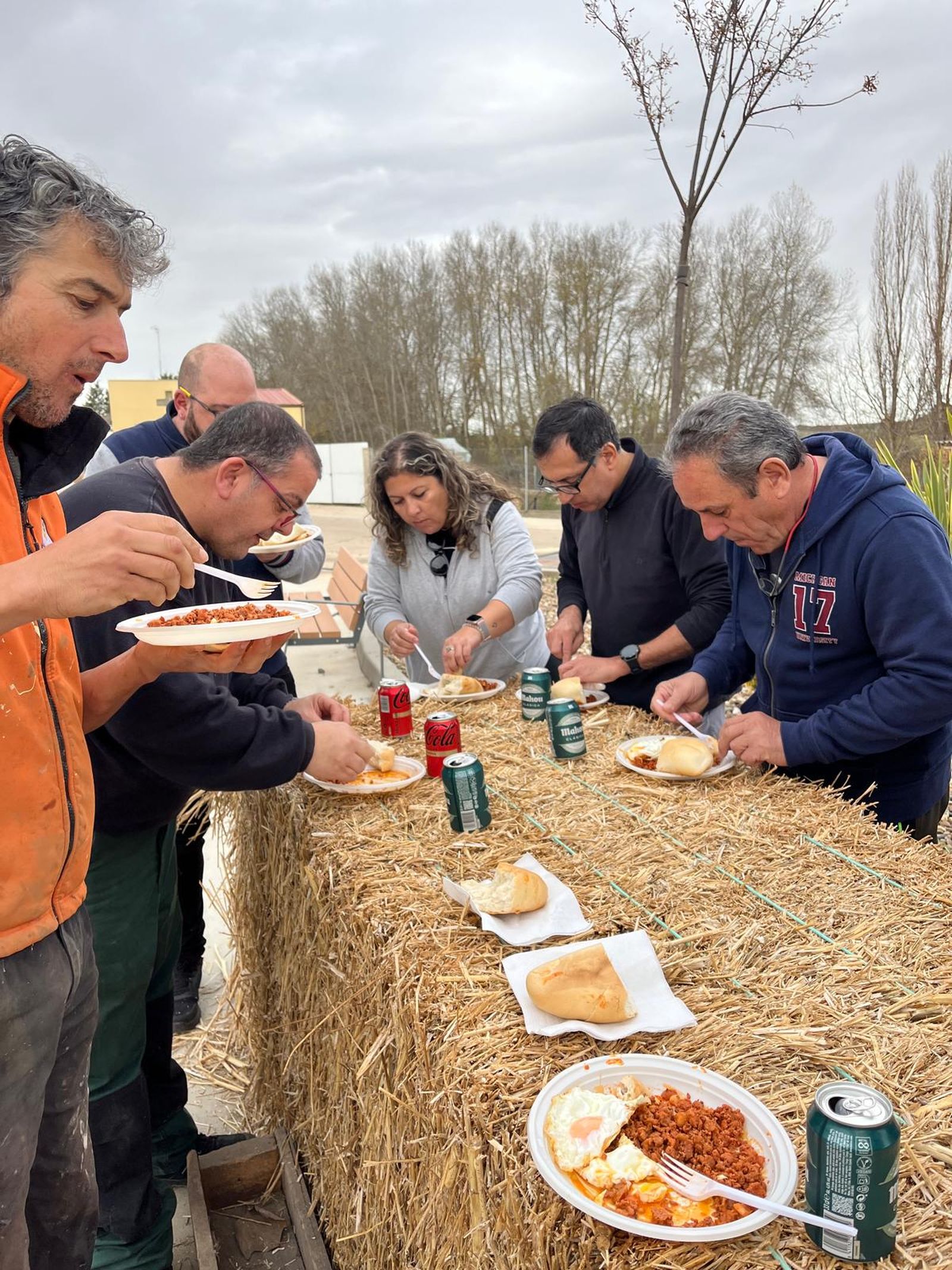 whatsapp-image-2024-12-01-at-12-24-42-4