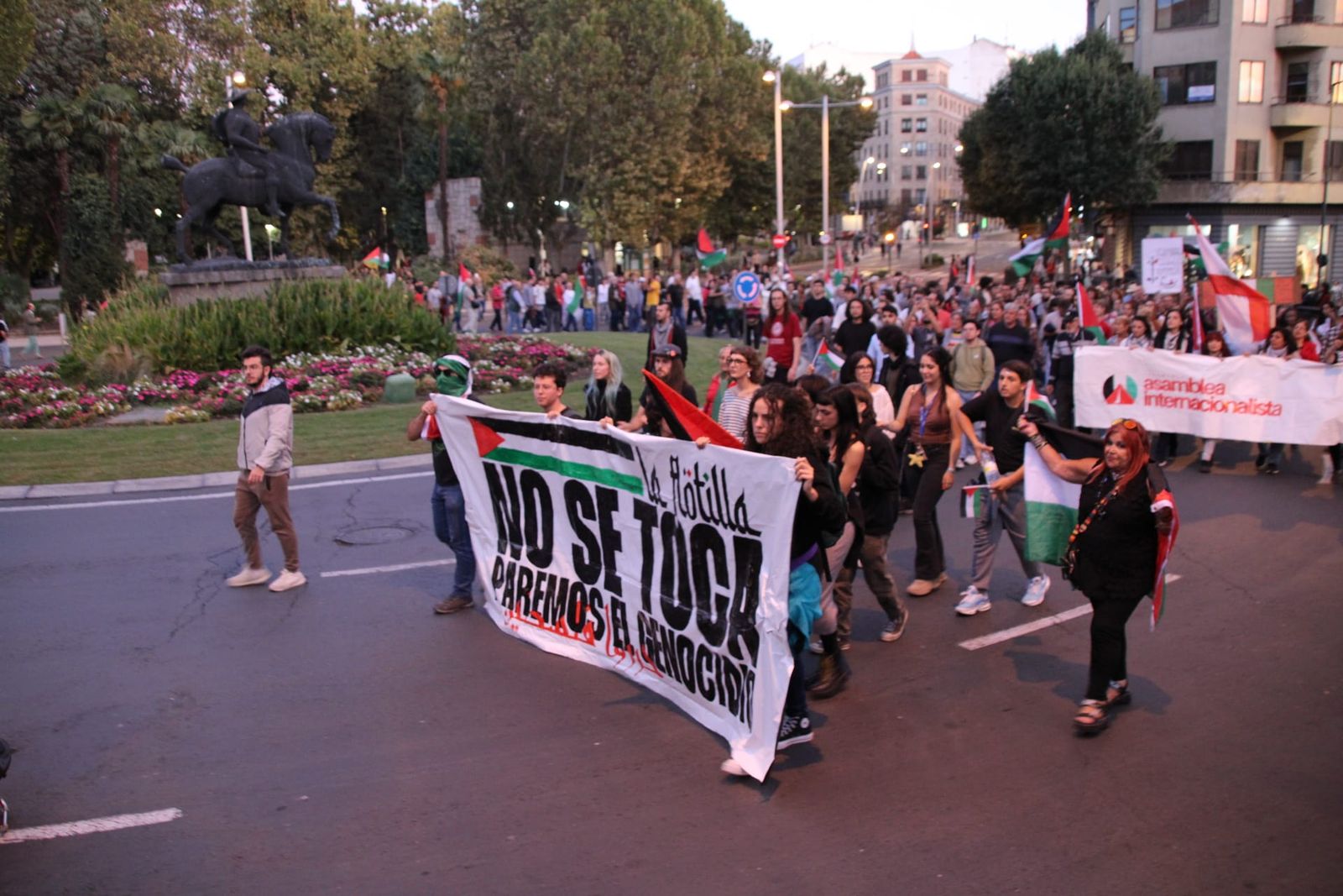 Manifestación a favor de Palestina en la plaza de España