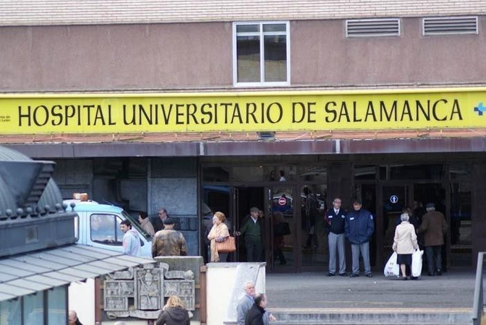 El Hospital de Salamanca, fuera de los proyectos de ensayos clínicos de la Junta