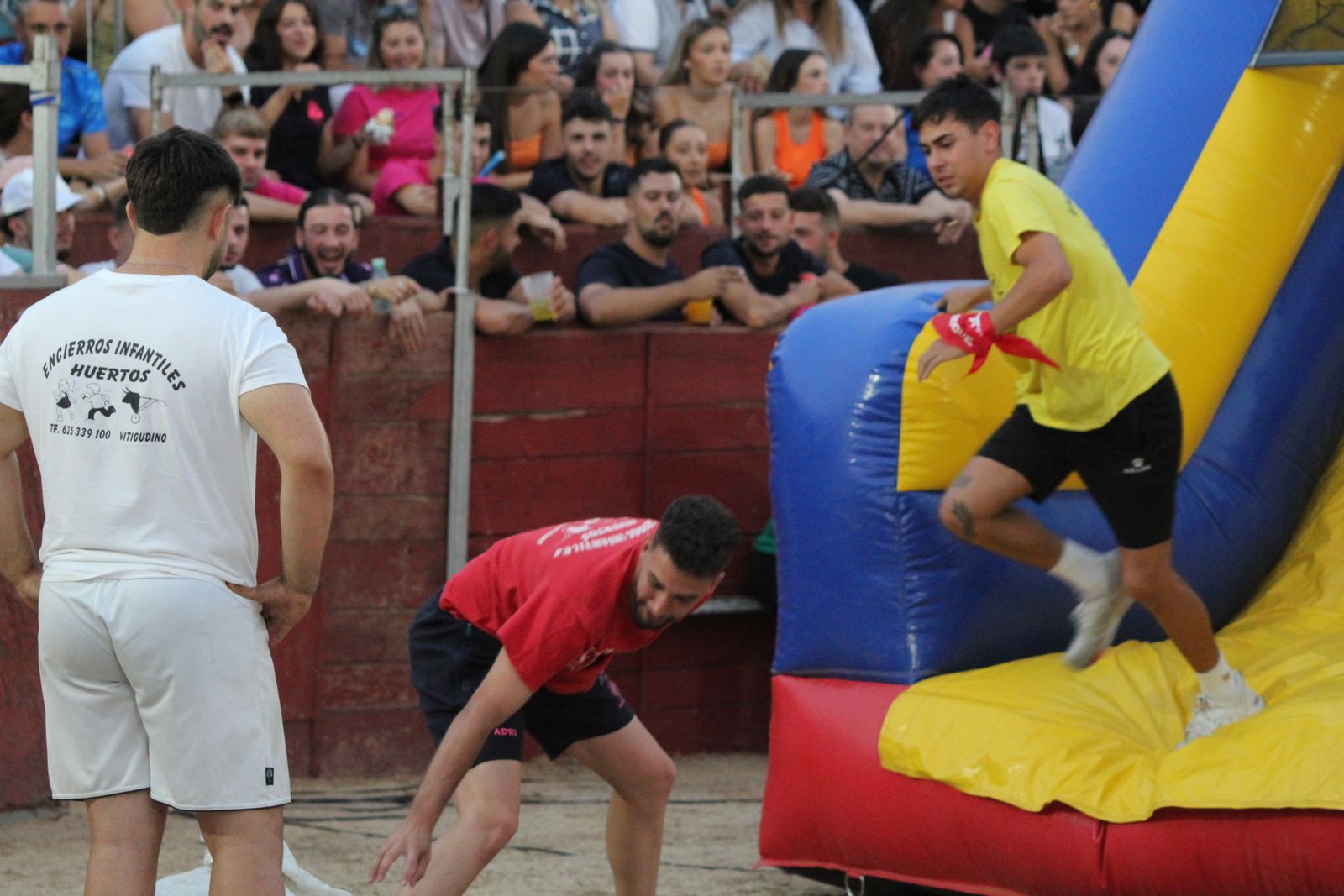 Así se ha vivido el Grand Prix de Carbajosa de la Sagrada y la posterior vaquilla