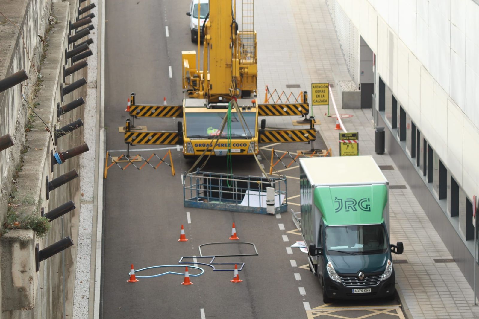 Instalación Logo Hospital