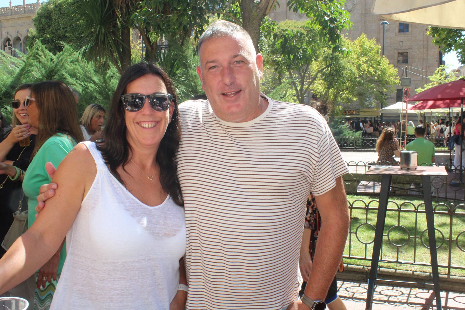 Ambiente en la Feria de Día en el mediodía de este jueves