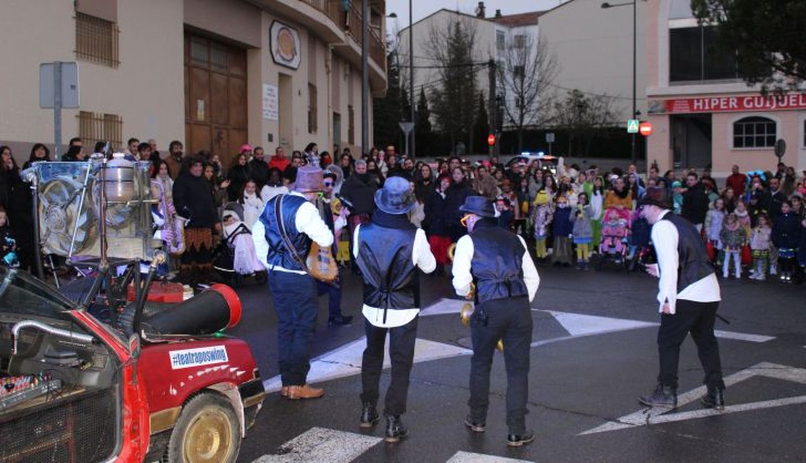Pasacalles en el Carnaval de Guijuelo