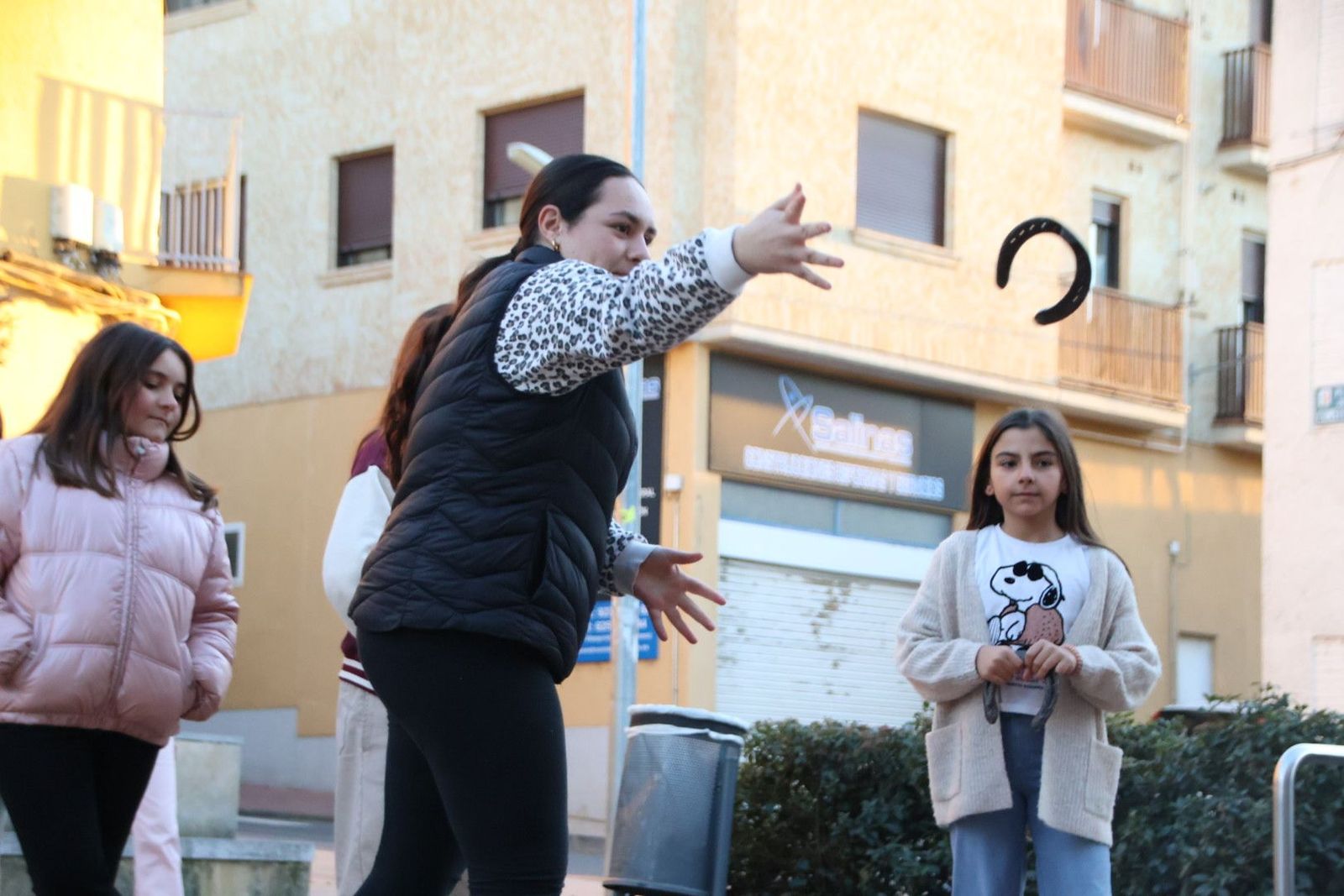 Villamayor, concurso lanzamiento de herradura