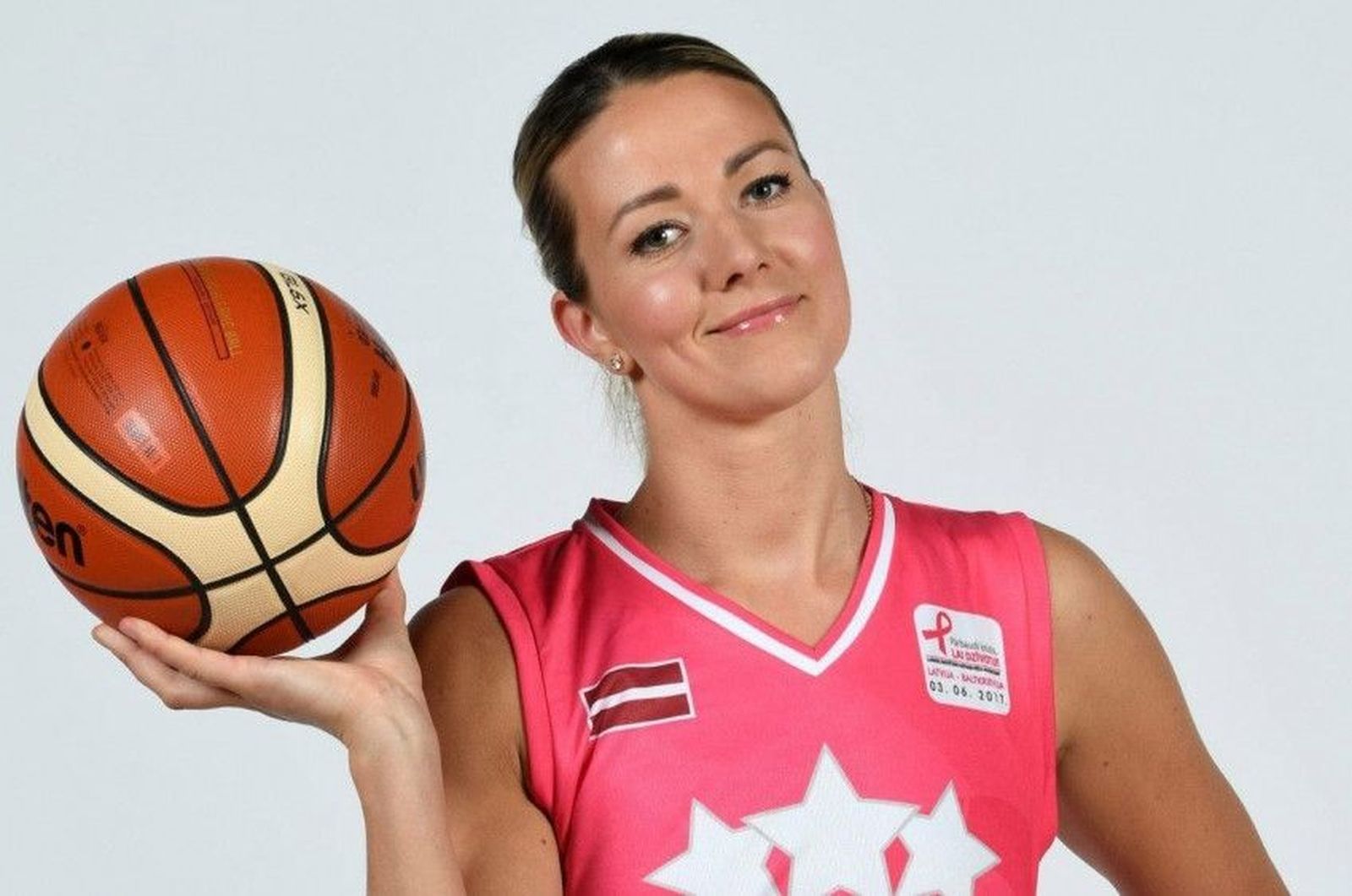 A7ac92c0202d08b485ecb09c07ac6372 L