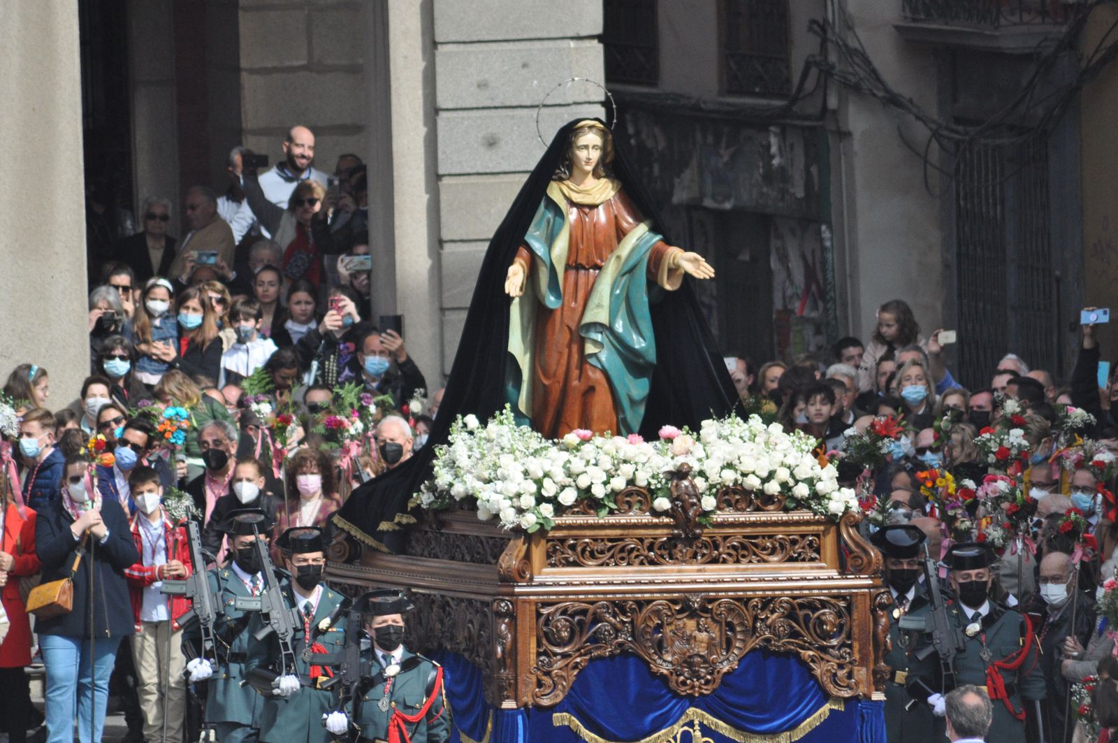 cofradia-de-la-resurreccion-2022-foto-veronica-muriel-4