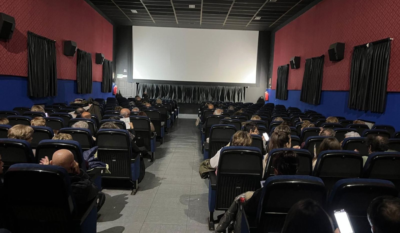 Sala de cinE en FICCI ON