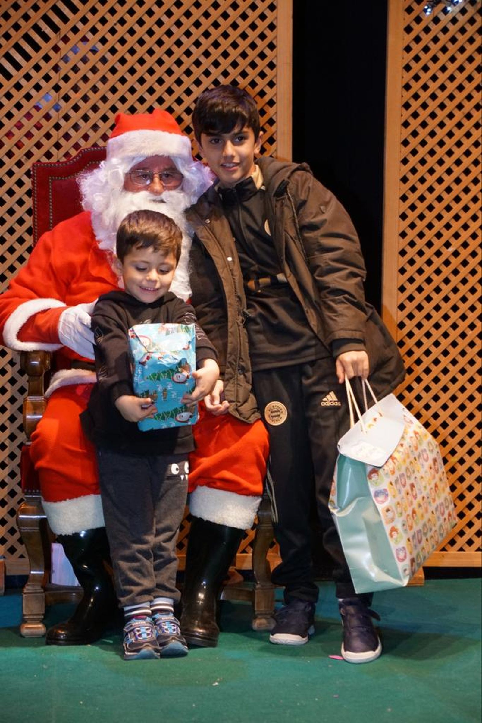 103cb2f1-a9cf-48be-bcba-c8a21aa94a1a