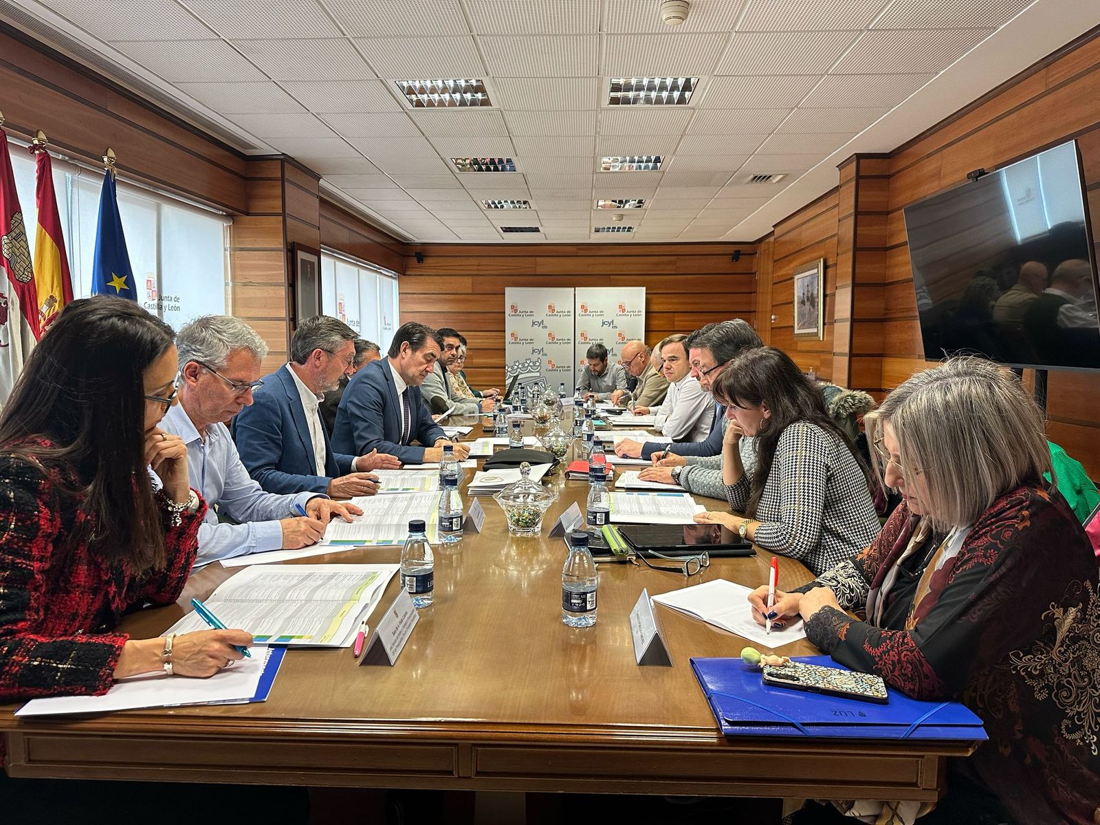 Mejoras en la prevención de incendios en Castilla y León: nuevos contratos, flota renovada y más vigilancia