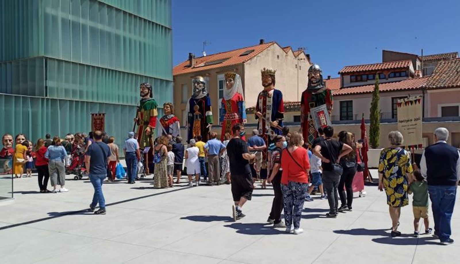 Pasacalles estático de Capitonis