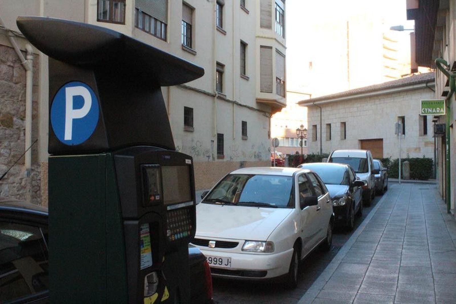 Ora parquimetro nuevo coche aparcamiento multa servicio1
