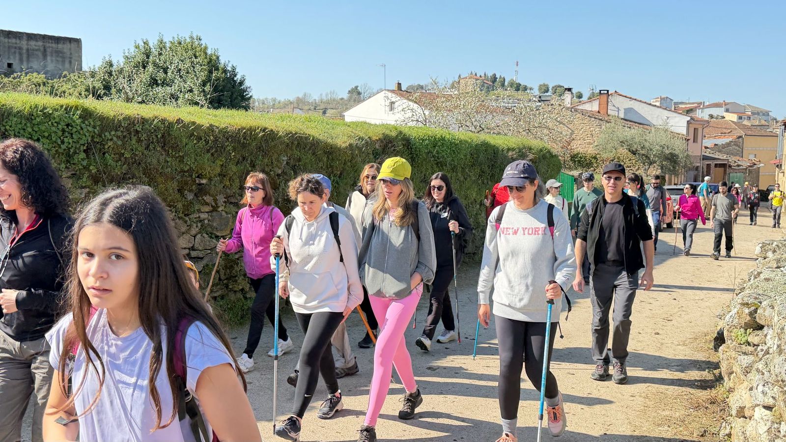 Marcha senderiesta mieza