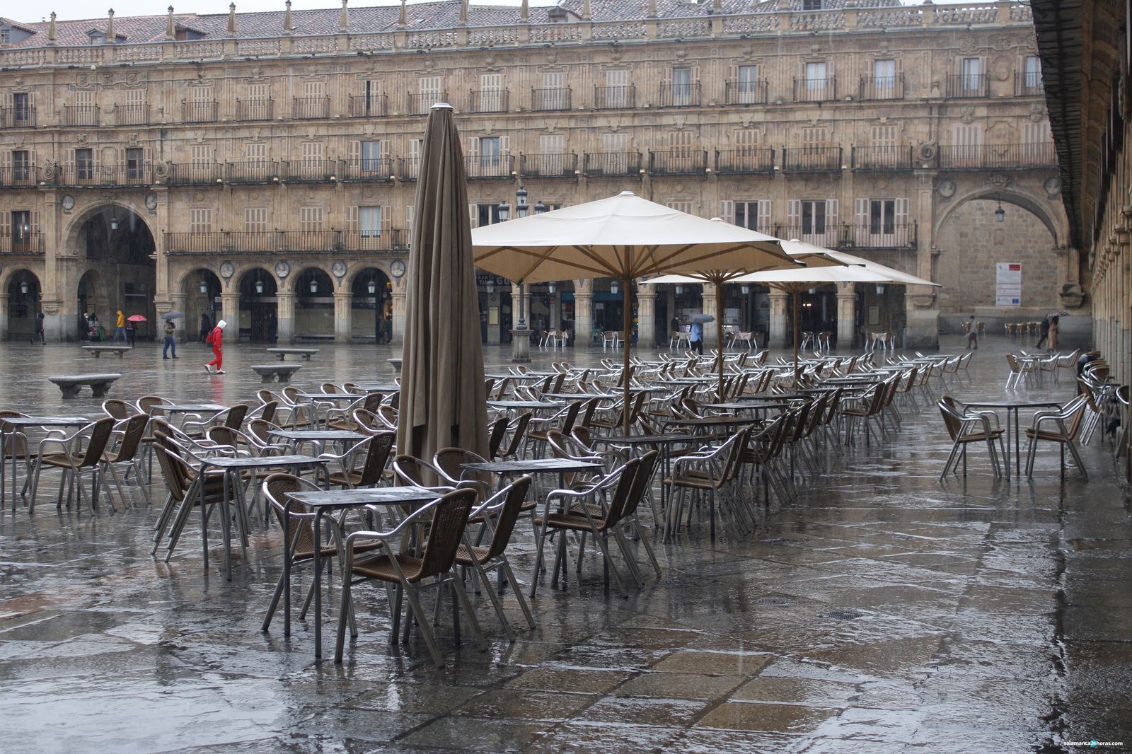 La economía española se contrajo un 0,5% durante el primer trimestre del 2021