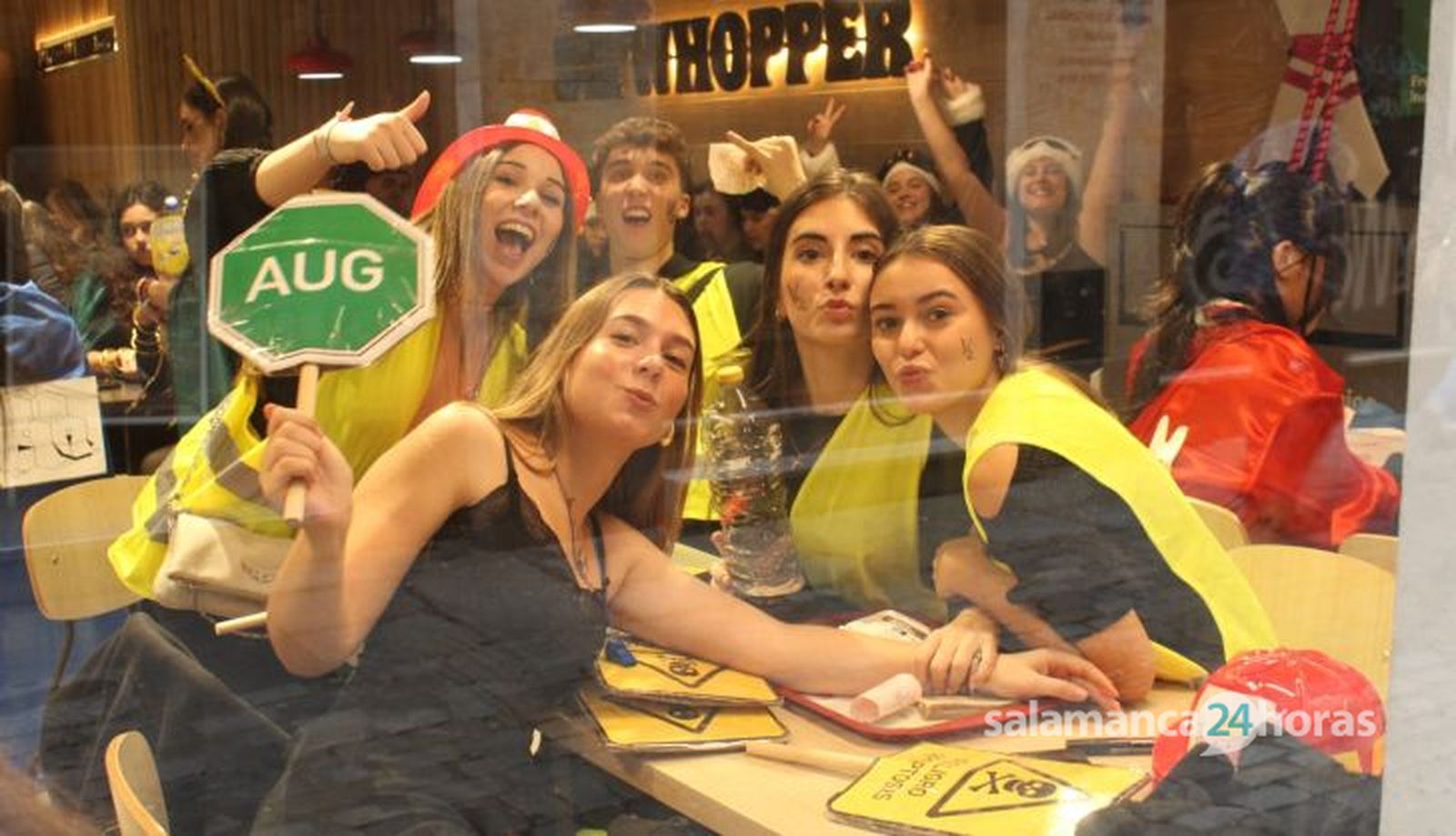  Fiestas de Farmacia. Fotos Míkel Antúnez