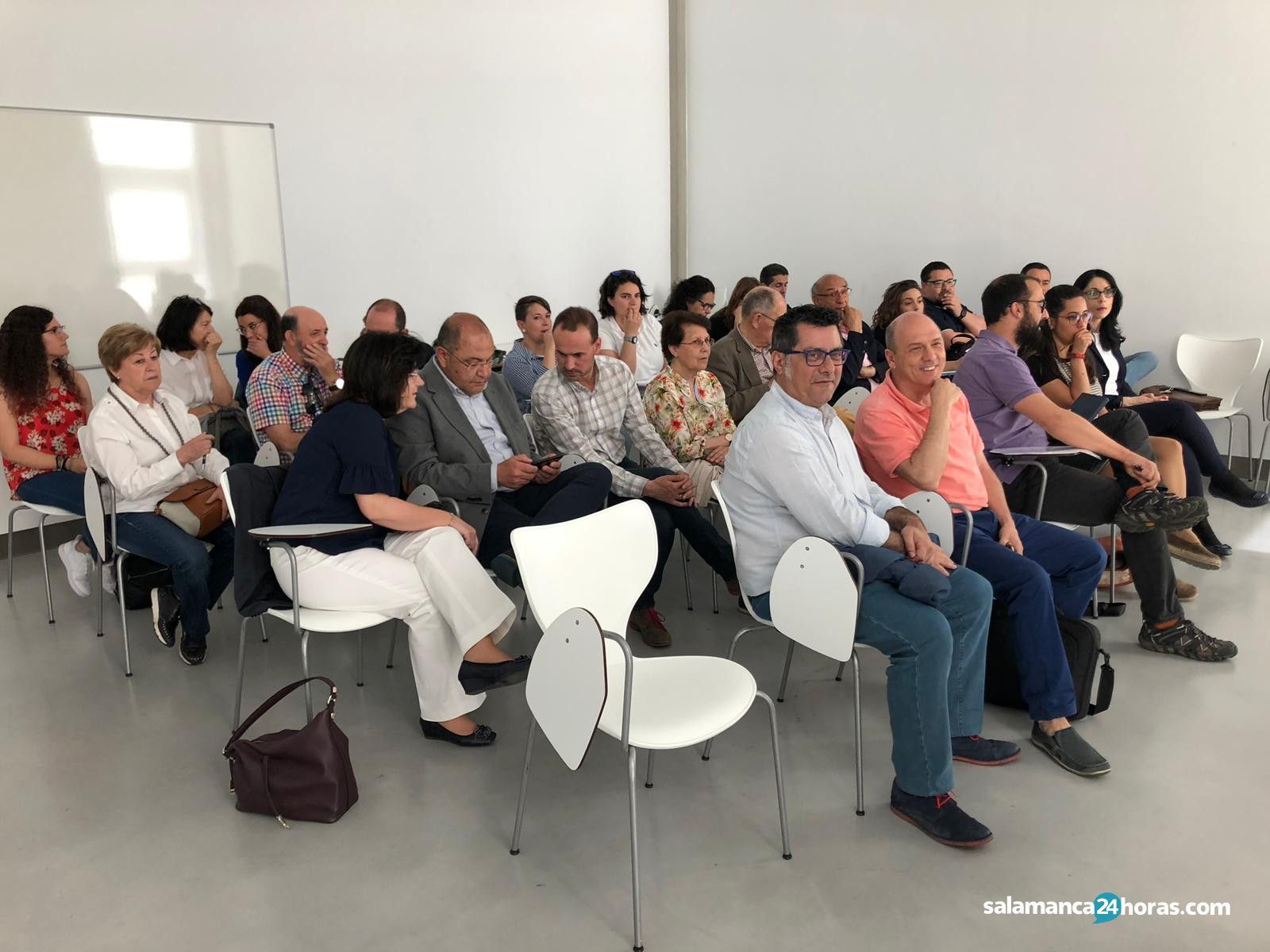 salva cruz tercer sector