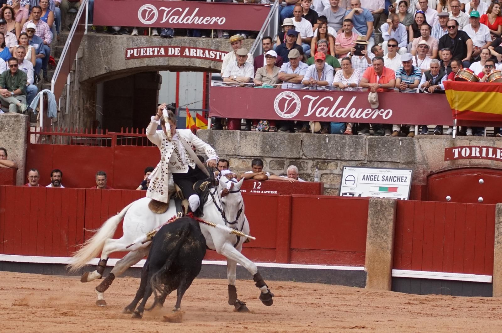 Exhibición de rejoneo en La Glorieta a cargo de Diego Ventura, Rui Fernandes y Sergio Galán