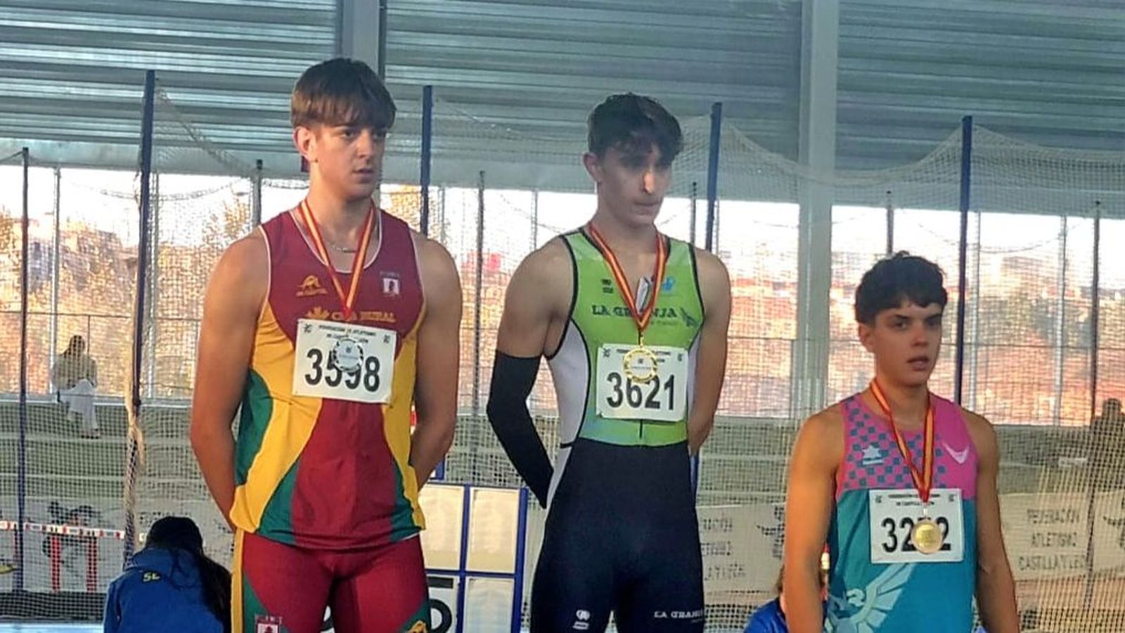 Rubén Revuelta, subcampeón autonómico en 200 metros vallas